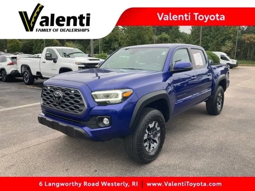 2023 Toyota Tacoma TRD photo 1