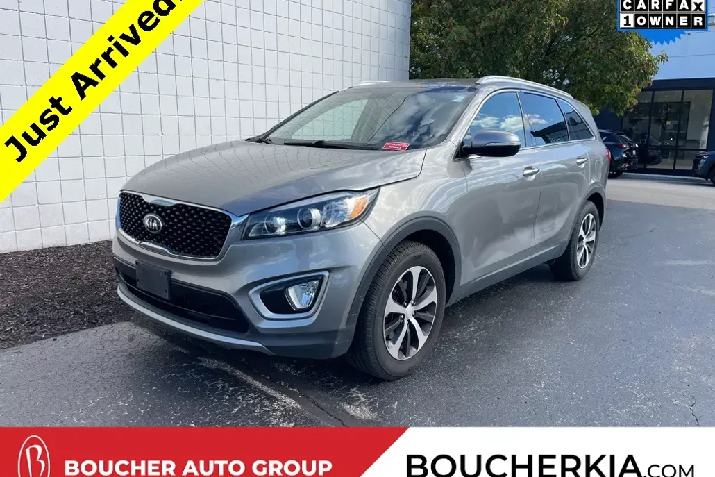 2017 Kia Sorento EX photo 1