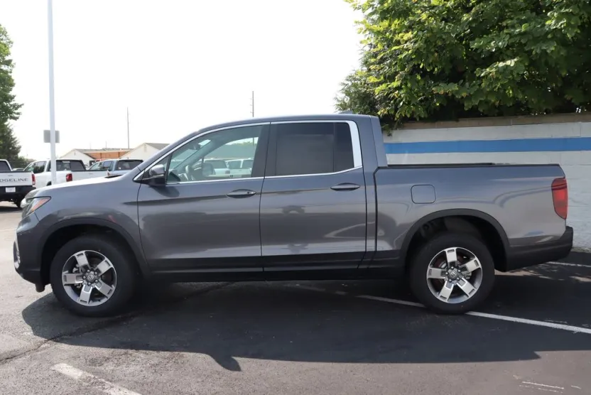 2025 Honda Ridgeline RTL photo 1