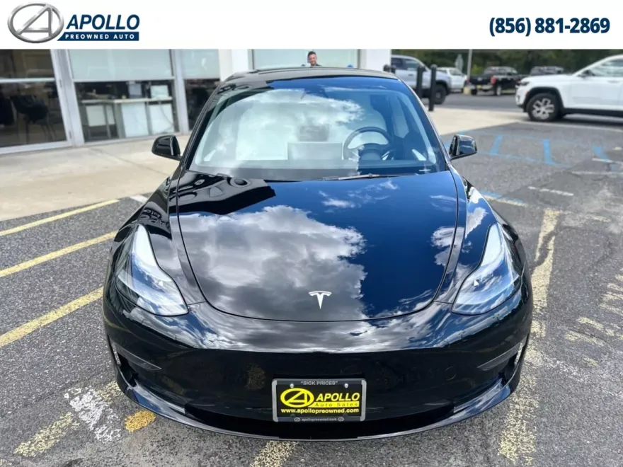 2023 Tesla Model 3 photo 1