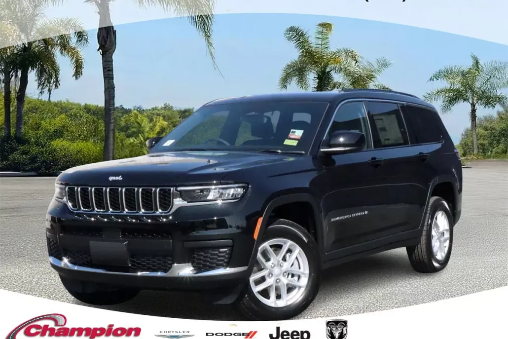 2025 Jeep Grand Cherokee Laredo photo 1