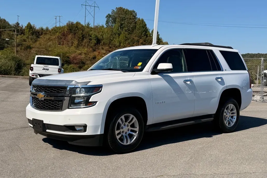 2020 Chevrolet Tahoe LT photo 1
