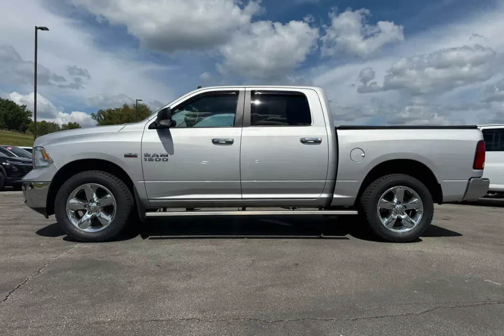 2016 Ram 1500 Big Horn photo 1