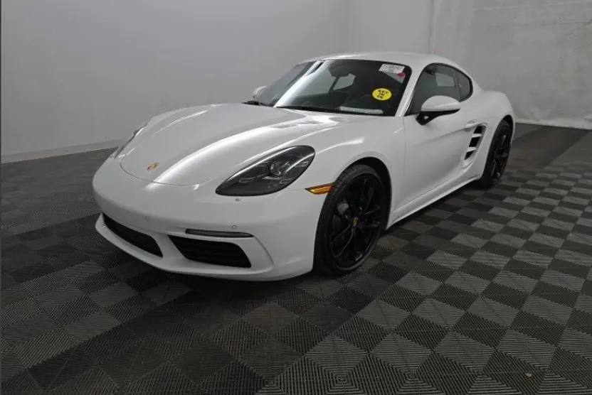 2025 Porsche Cayman Base photo 1