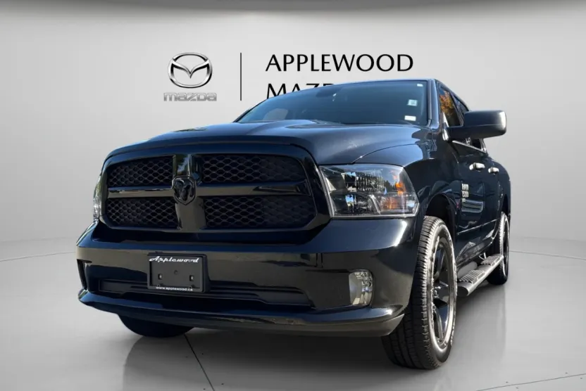 2023 Ram 1500 Classic Express photo 1