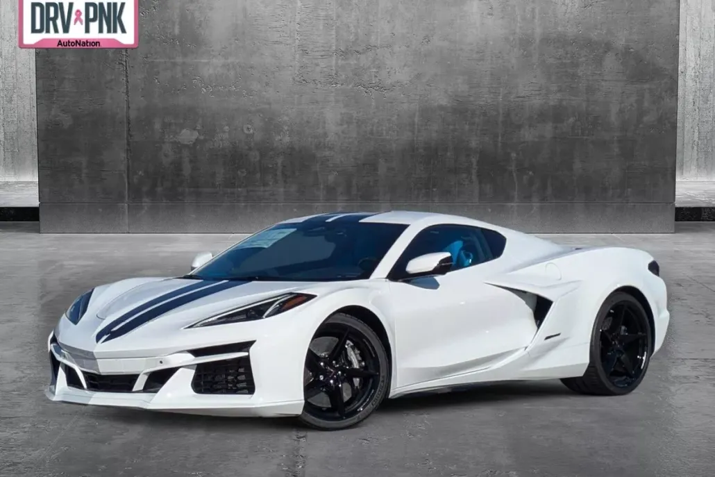 2025 Chevrolet Corvette E-Ray 3LZ photo 1