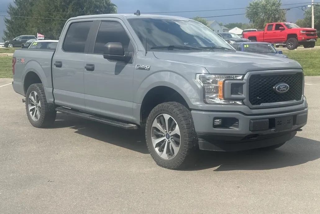 2020 Ford F-150 XL photo 1