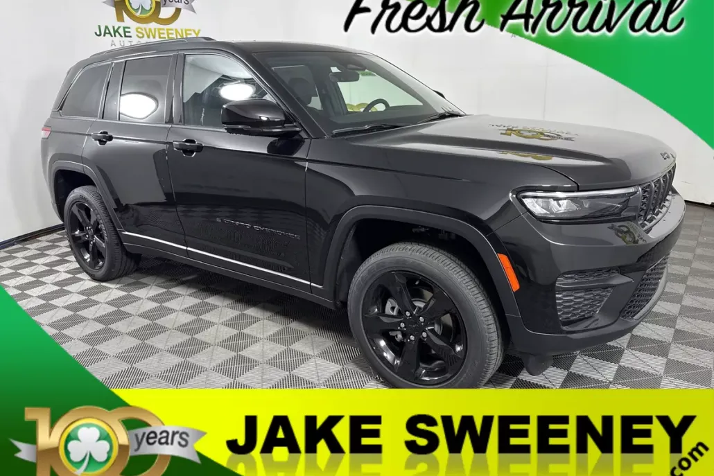 2025 Jeep Grand Cherokee Altitude photo 1