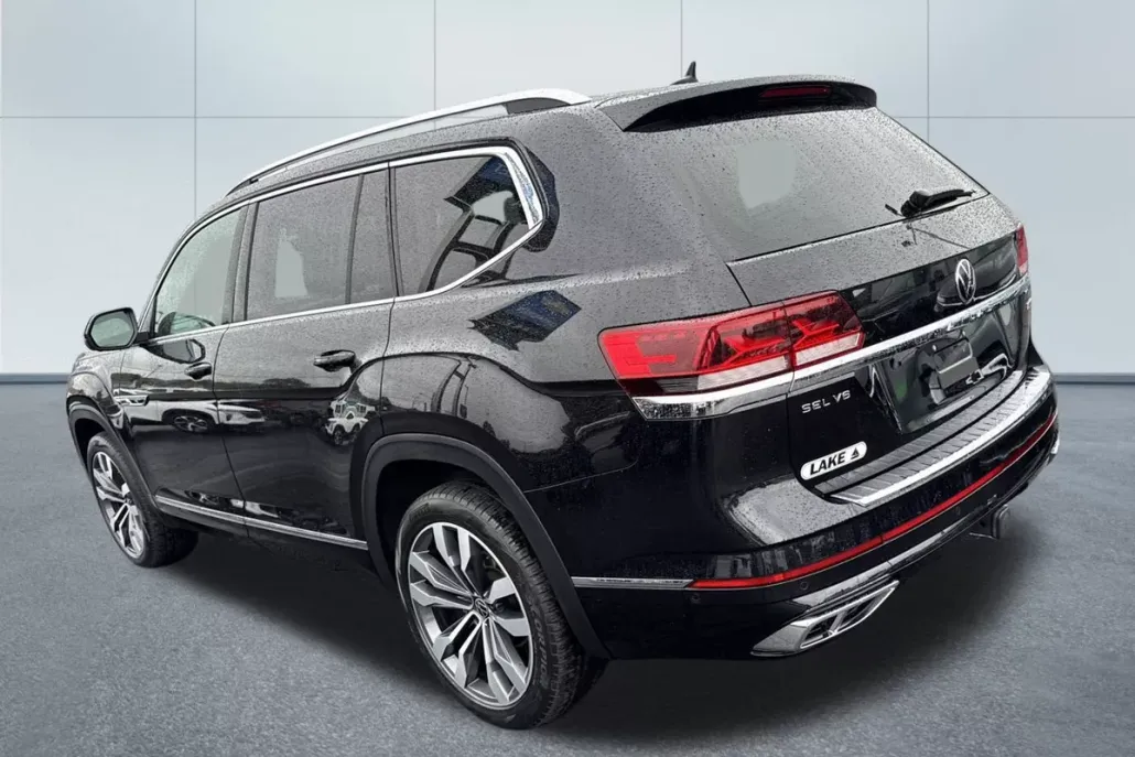 2022 Volkswagen Atlas SEL Premium R-Line photo 1