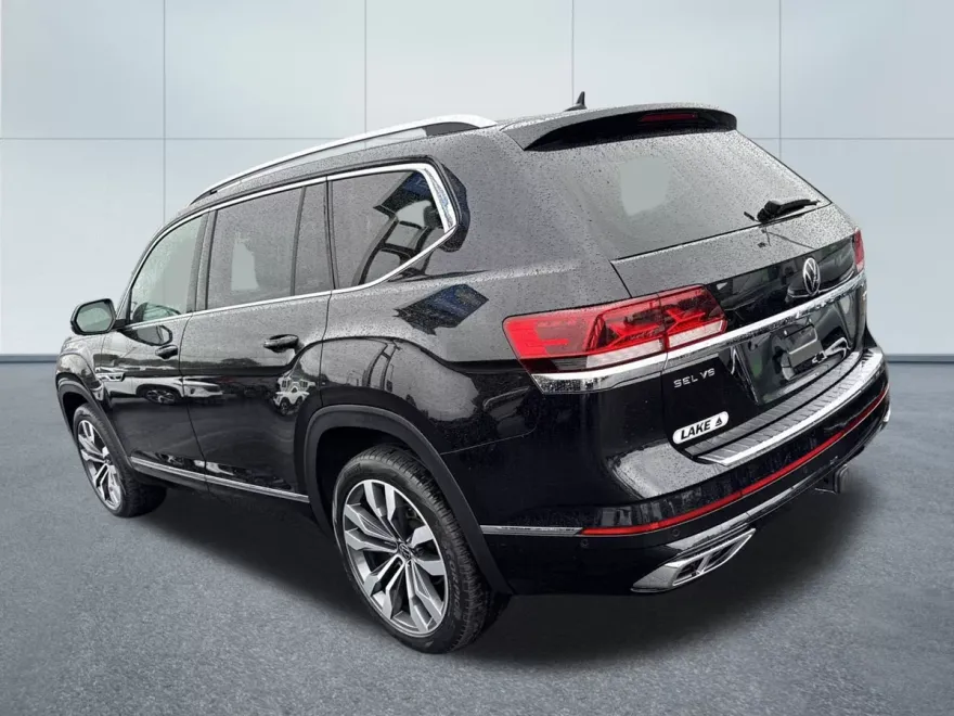 2022 Volkswagen Atlas SEL Premium R-Line photo 1