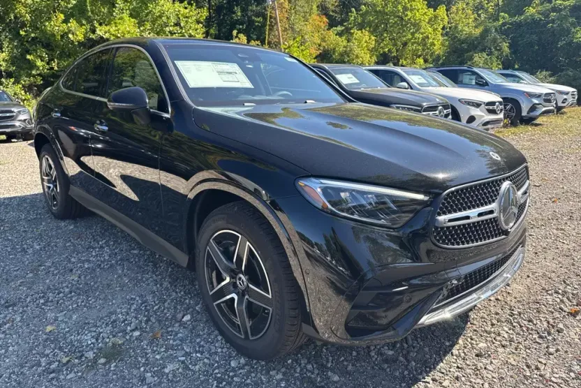 2026 Mercedes Benz GLC 300 4MATIC photo 1