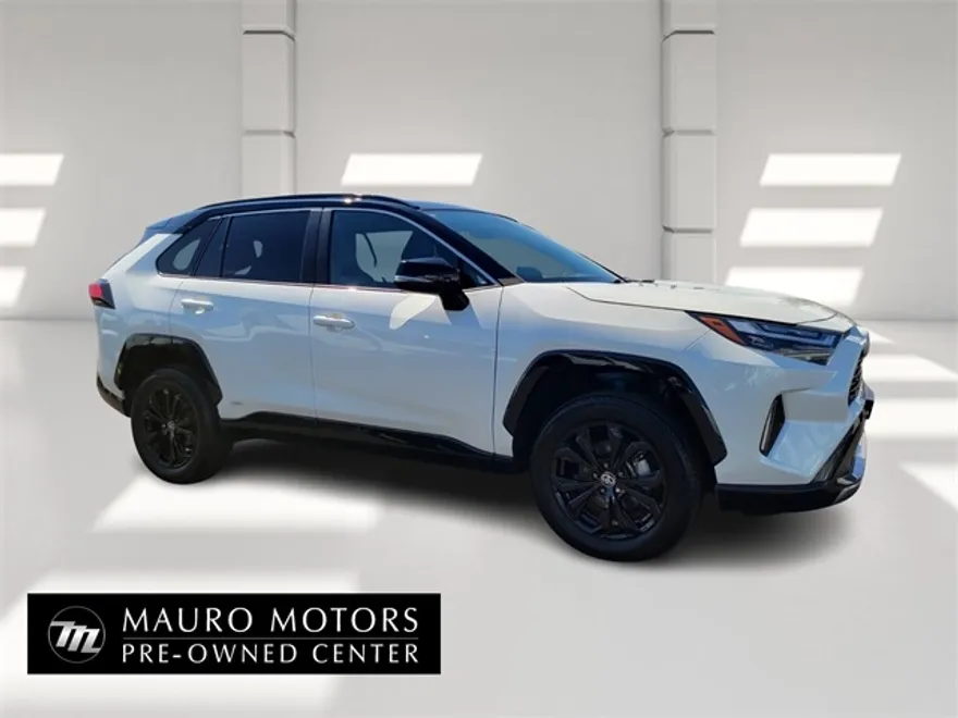 2022 Toyota RAV4 Hybrid XSE photo 1