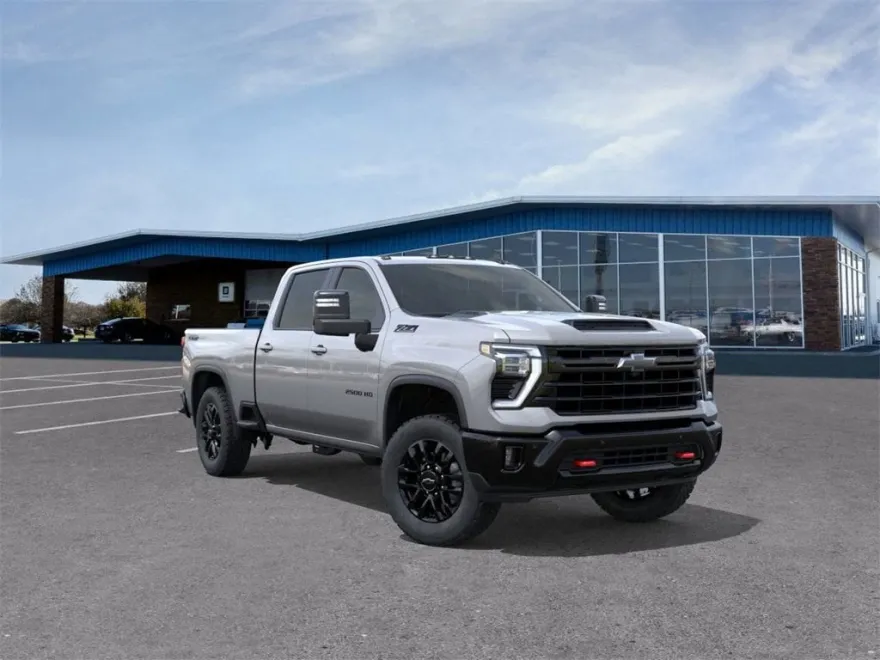 2026 Chevrolet Silverado 2500HD LT photo 1