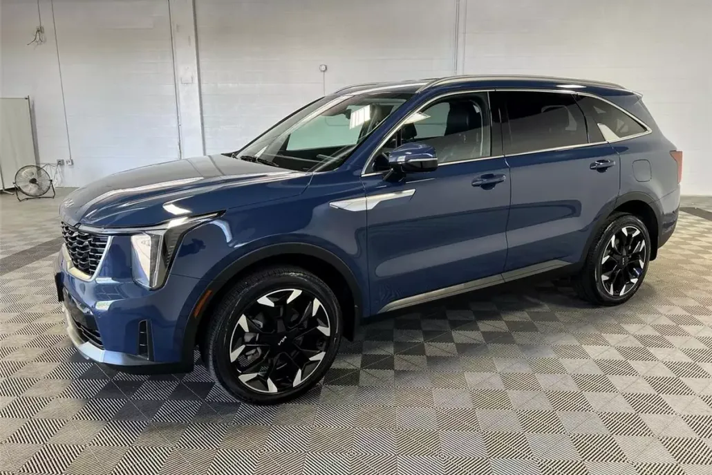 2024 Kia Sorento X-Line EX photo 1
