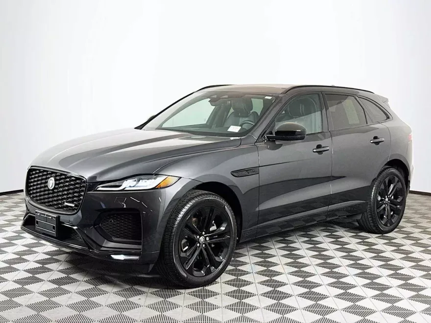 2025 Jaguar F-PACE P250 R-Dynamic S photo 1