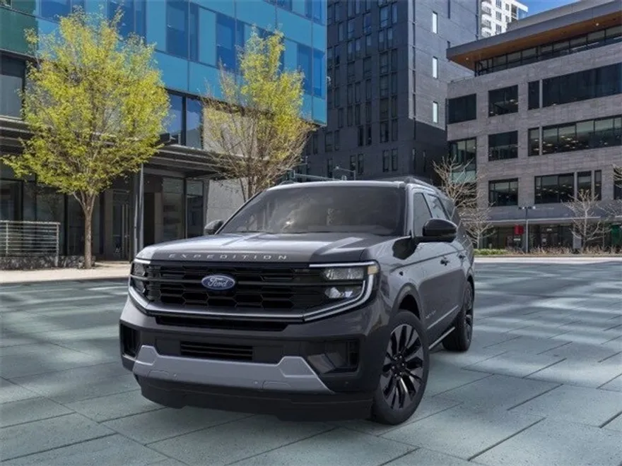 2025 Ford Expedition Platinum photo 1