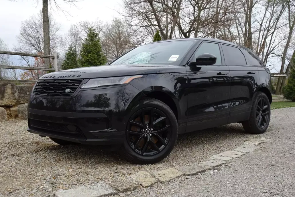 2026 Land Rover Range Rover Velar P250 S photo 1