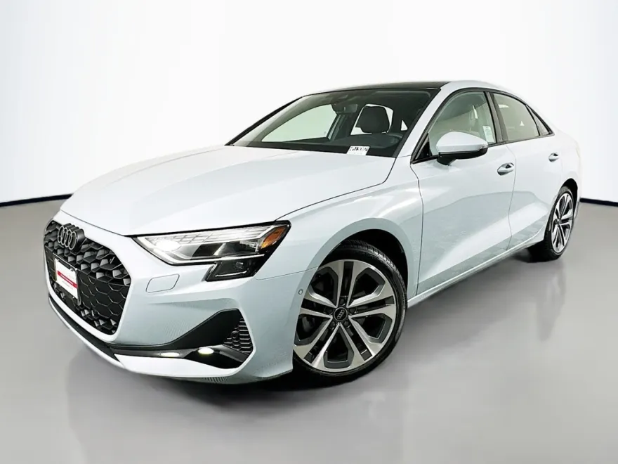 2025 Audi A3 2.0T Premium Plus photo 1