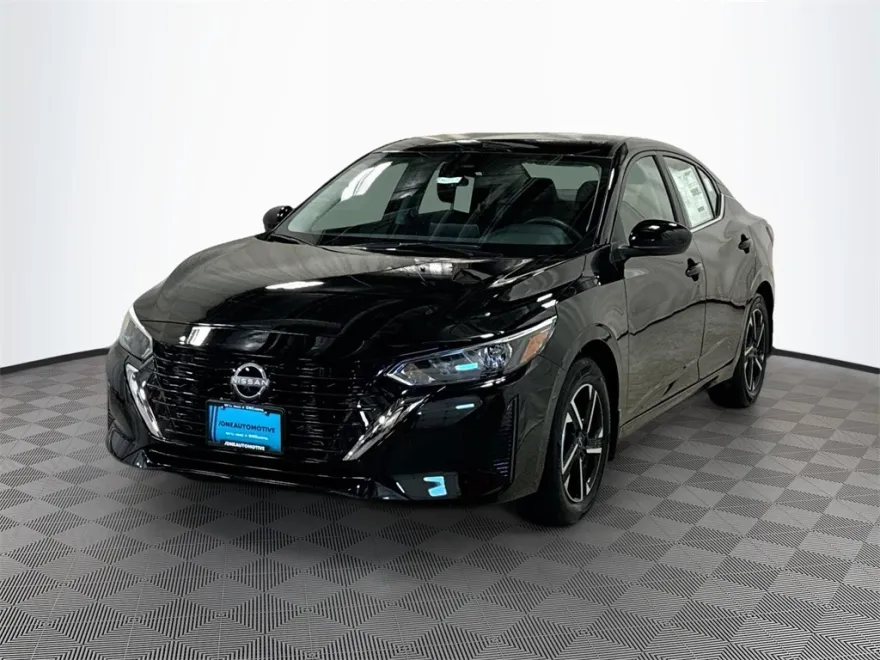 2025 Nissan Sentra SV photo 1