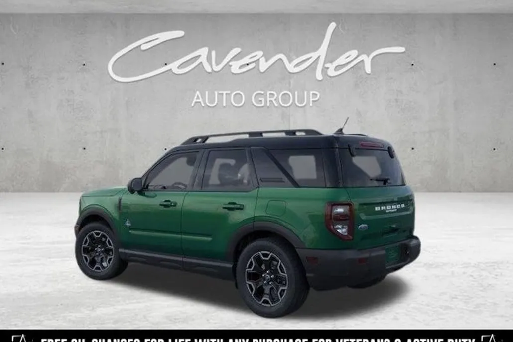 2025 Ford Bronco Sport Outer Banks photo 1