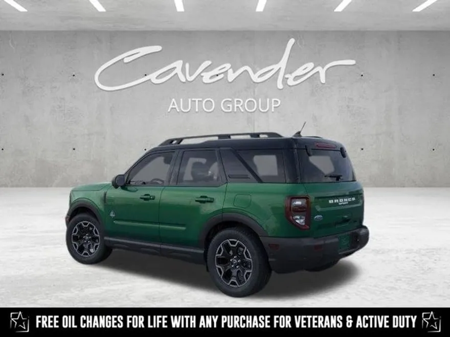 2025 Ford Bronco Sport Outer Banks photo 1