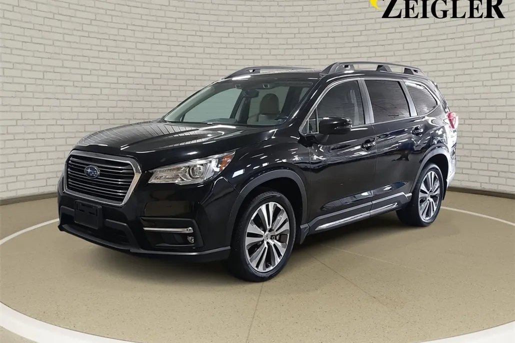 2022 Subaru Ascent Limited photo 1