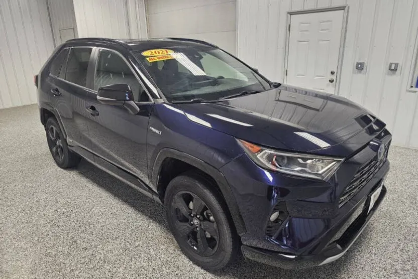 2021 Toyota RAV4 Hybrid XSE photo 1