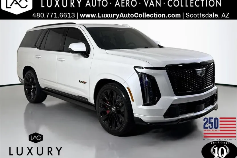 2025 Cadillac Escalade V-Series photo 1