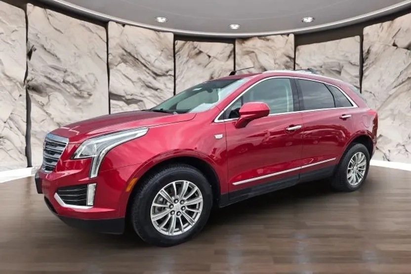 2019 Cadillac XT5 Luxury Sport photo 1