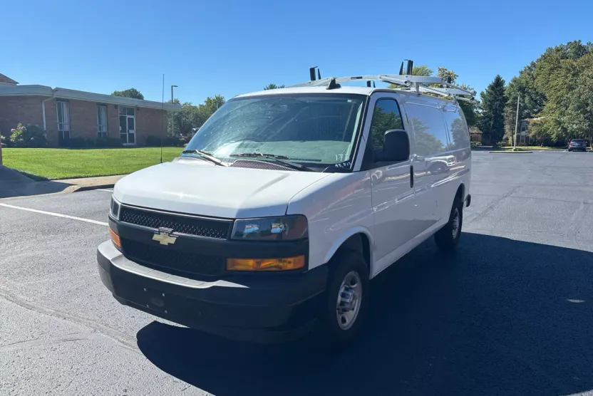 2024 Chevrolet Express Cargo Van 2500 photo 1