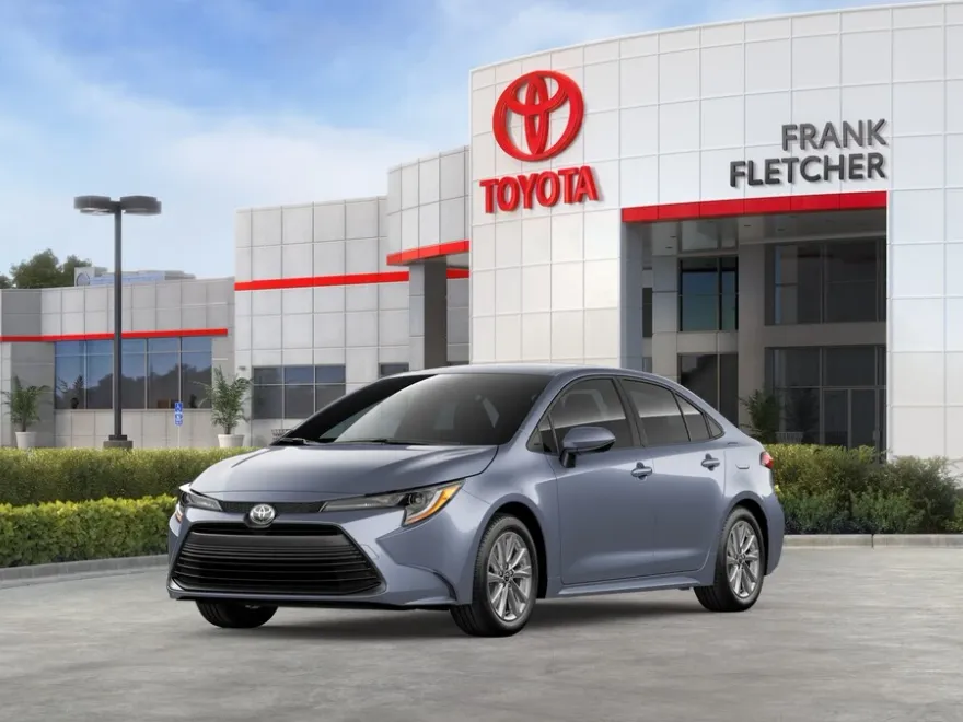 2026 Toyota Corolla LE photo 1