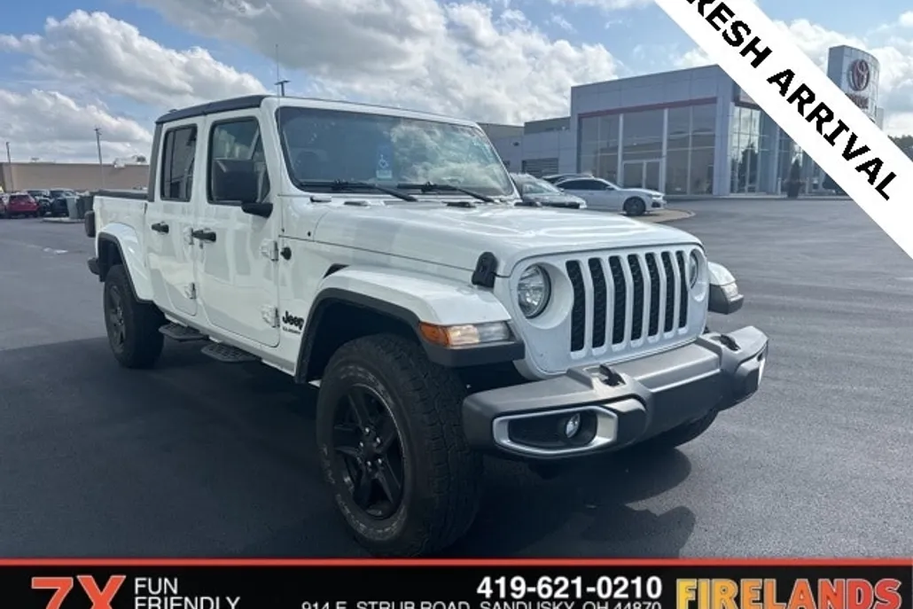 2021 Jeep Gladiator Sport photo 1