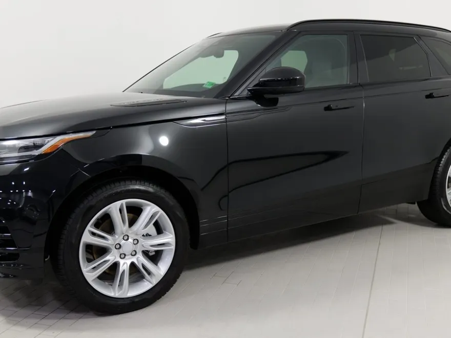 2023 Land Rover Range Rover Velar R-Dynamic S photo 1