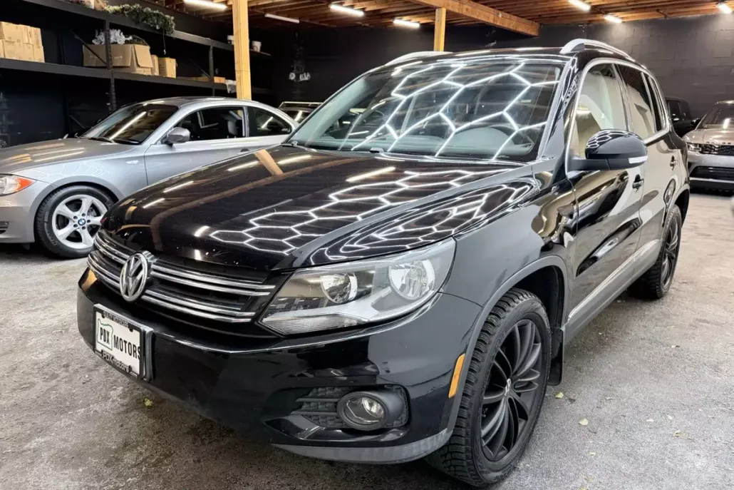 2013 Volkswagen Tiguan SE Sport photo 1