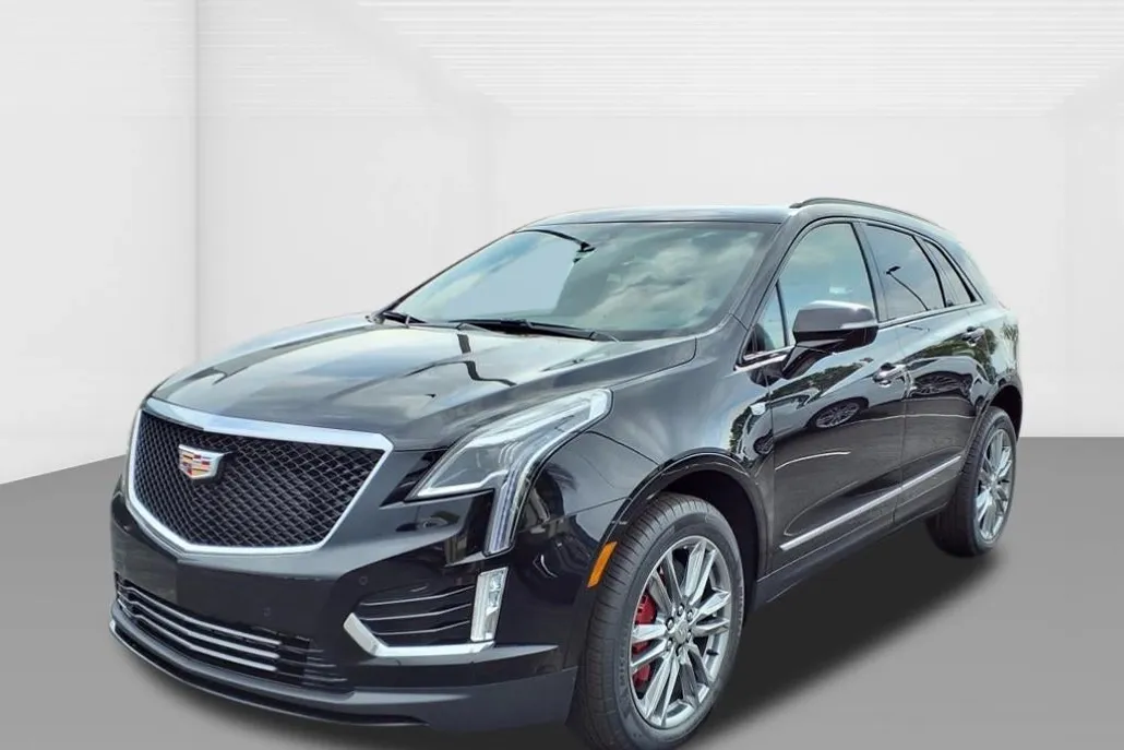 2025 Cadillac XT5 Sport photo 1