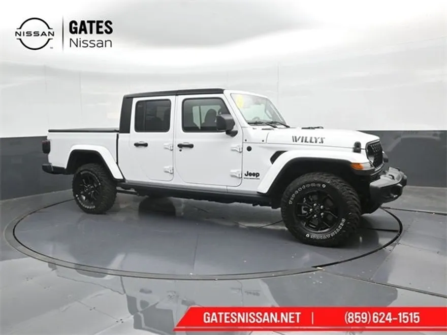 2024 Jeep Gladiator Willys photo 1