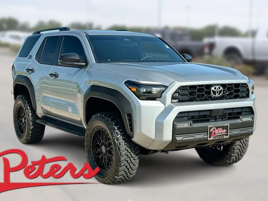 2025 Toyota 4Runner TRD Off-Road photo 1