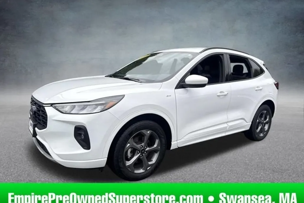 2023 Ford Escape Hybrid ST-Line Select photo 1