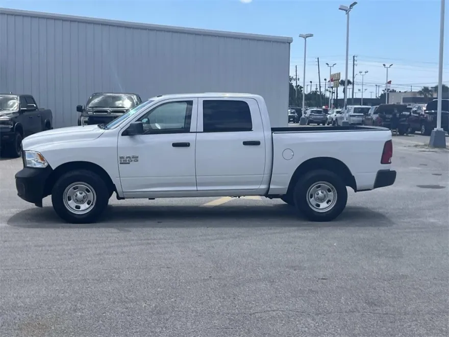 2021 Ram 1500 Classic Tradesman photo 1