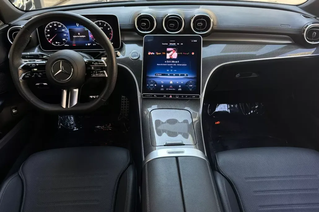 2023 Mercedes Benz C 300 photo 1