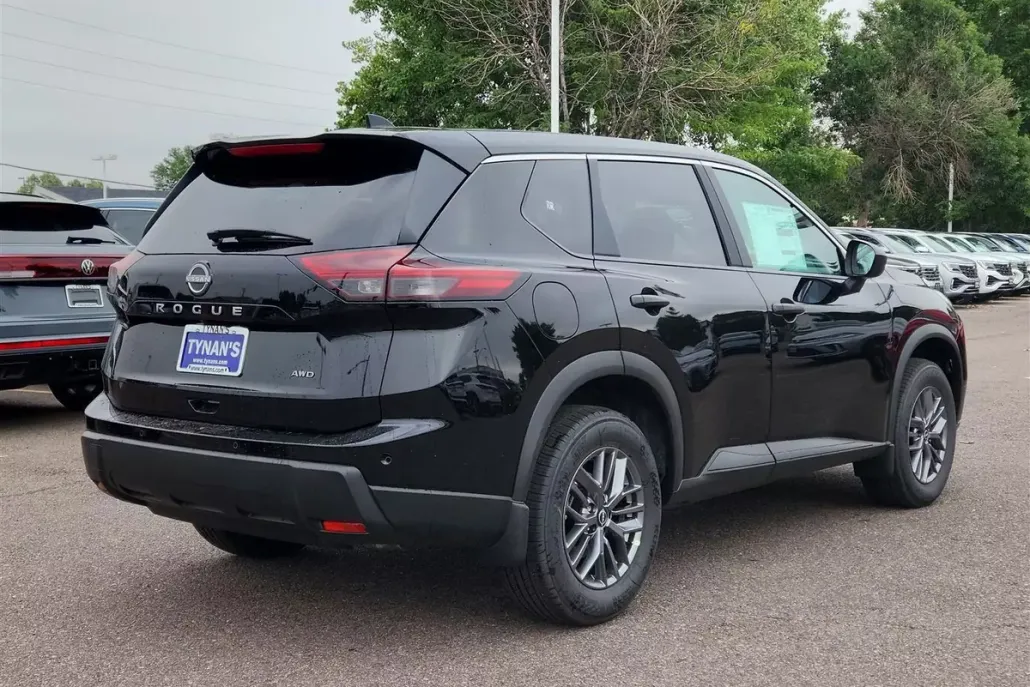 2026 Nissan Rogue S photo 1