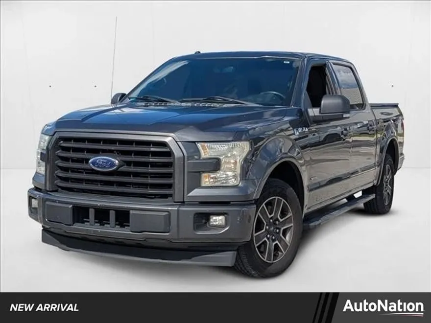 2017 Ford F-150 XLT photo 1