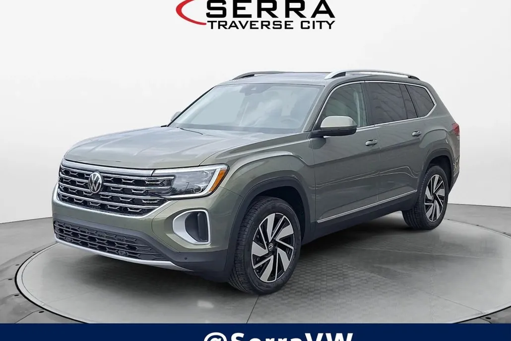 2025 Volkswagen Atlas SEL photo 1