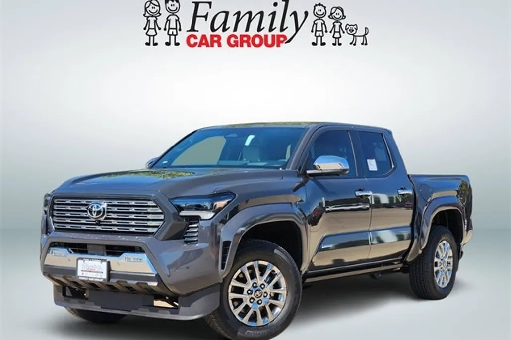 2025 Toyota Tacoma Limited photo 1