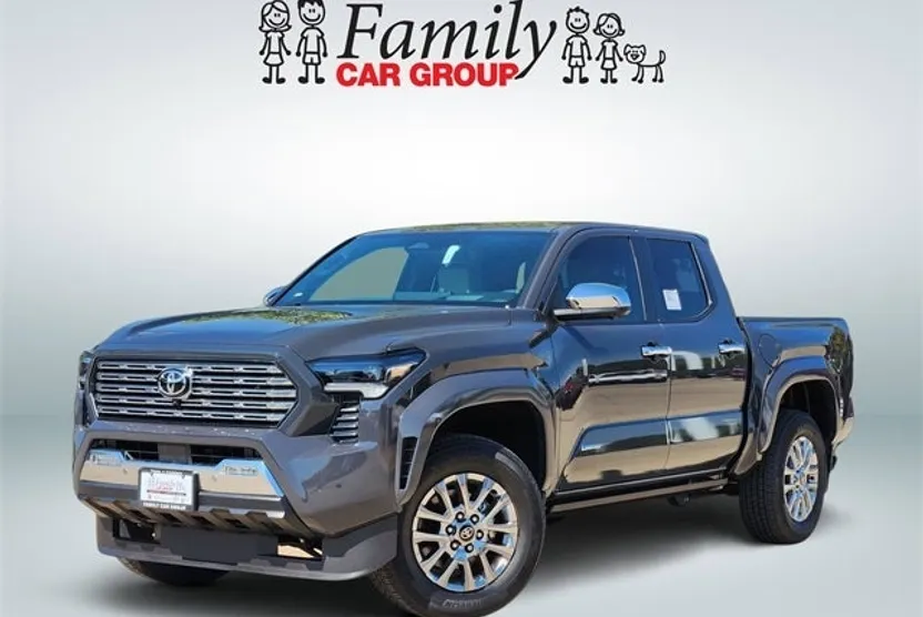 2025 Toyota Tacoma Limited photo 1