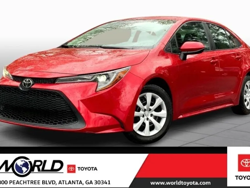2021 Toyota Corolla LE photo 1