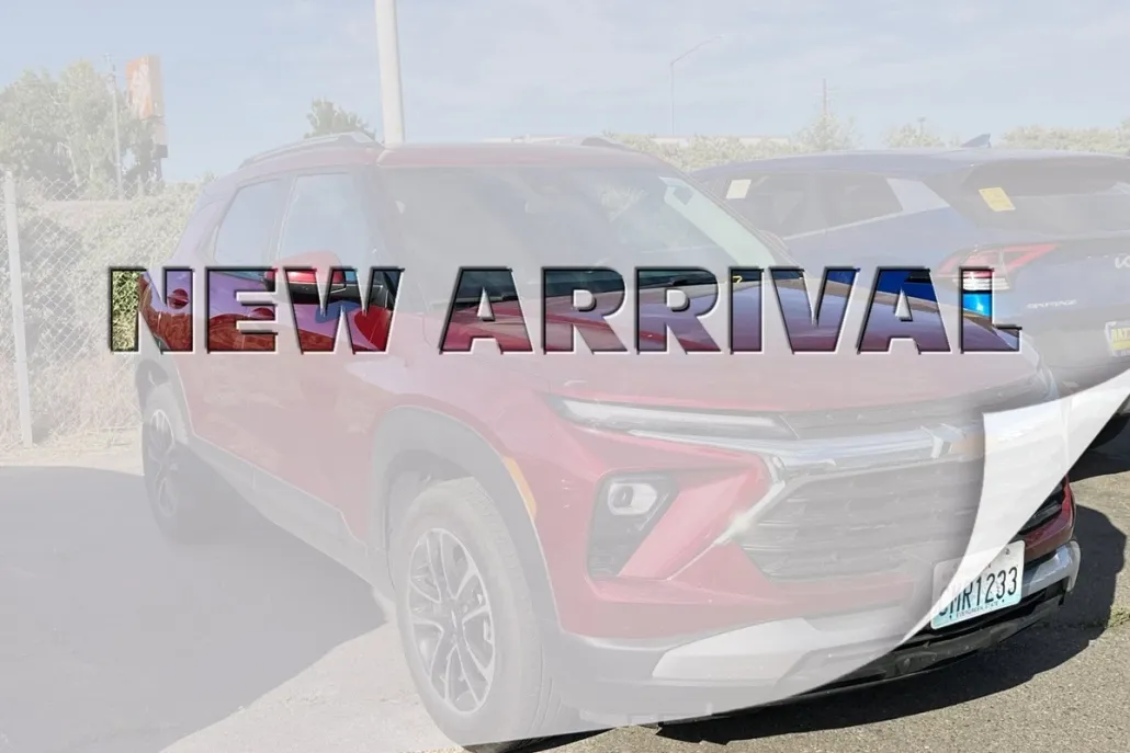 2024 Chevrolet Trailblazer LT photo 1