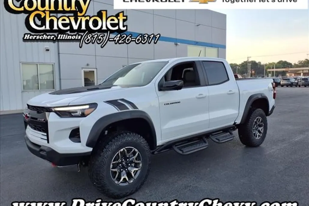2025 Chevrolet Colorado ZR2 photo 1