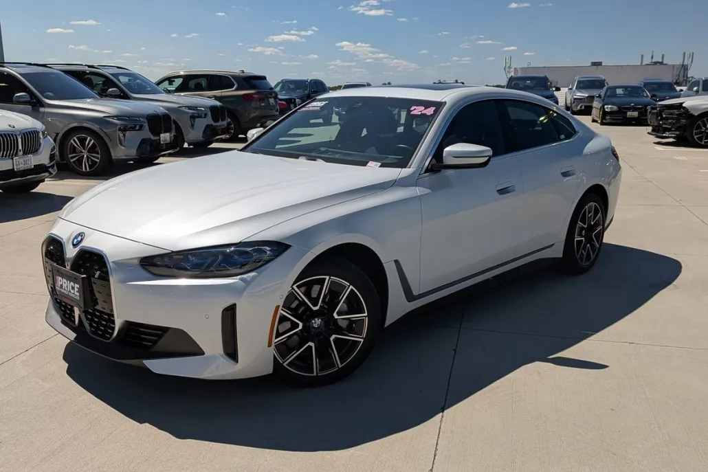 2024 Bmw i4 xDrive40 photo 1