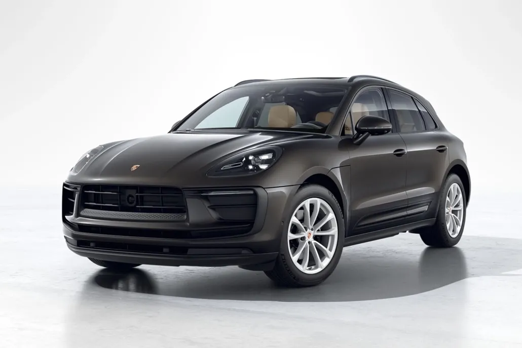 2025 Porsche Macan T photo 1